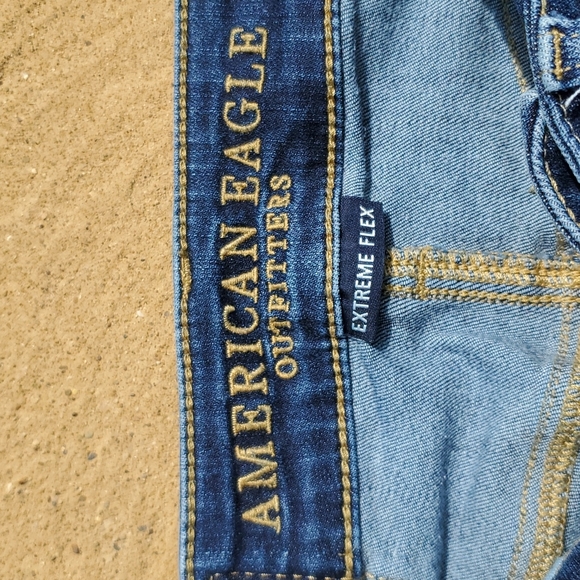 American Eagle Extreme Flex Slim Medium Wash Jeans Size 26 X 28. - Picture 8 of 11